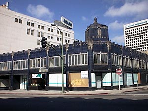 Lovely, empty store front